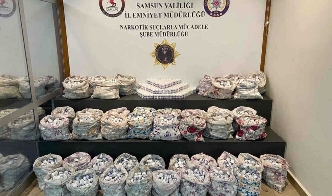 Samsun'da narkotik polisi, Mevlana Mahallesi'nde gerçekleştirilen operasyonla yastık kılıflarında saklanan