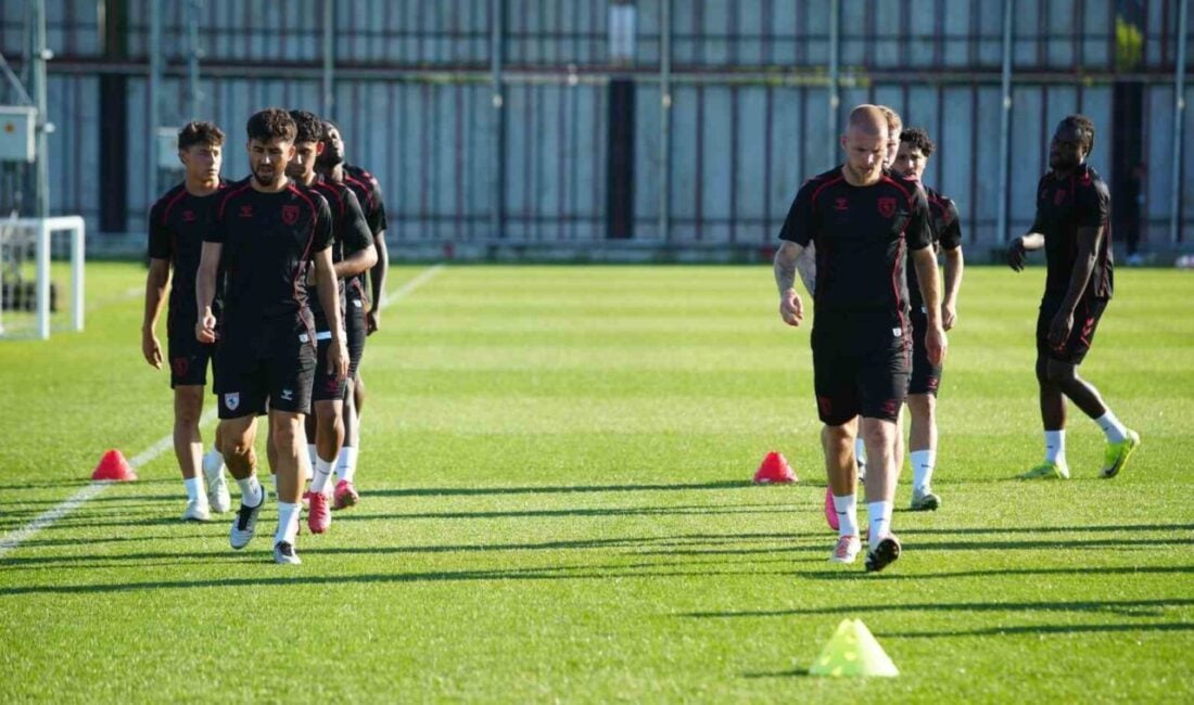 Samsunspor, 2025-2026 sezonu hazırlıklarını Nuri Asan Tesisleri'nde Teknik Direktör Thomas