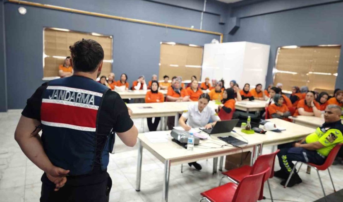 Eskişehir'de jandarma, sanayi işletmesindeki çalışanları kadına şiddet, zorla evlendirme, güvenli