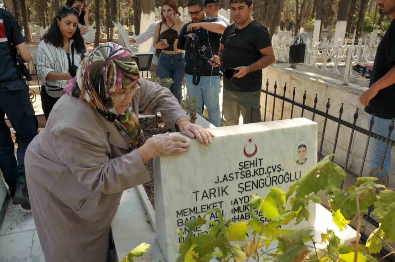 Aydın Valisi Yakup Canbolat, 15 Temmuz anma töreninde 83 yaşındaki