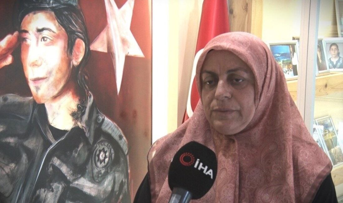 Şehit Komiser Yardımcısı Cennet Yiğit’in babası Yahya Yiğit, Cumhurbaşkanı Recep