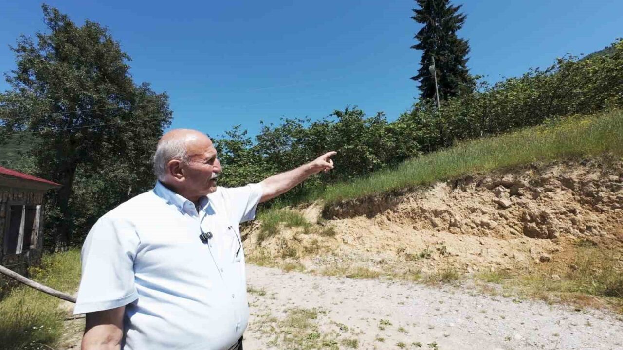 1996 yılında şehit olan Piyade Er Sezer Yüksel'in babası Hasan