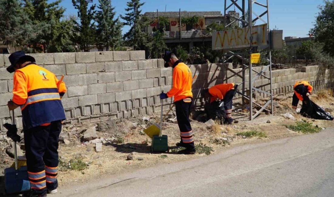 Şehitkamil Belediye Başkanı Umut Yılmaz, temizlik seferberliği çerçevesinde Akçagöze, Akçaburç,