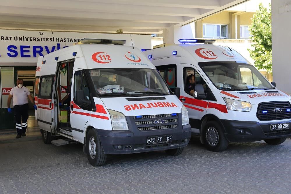 Elazığ'ın Aydıncık köyünde pikniğe giden Derman T., serinlemek amacıyla göle