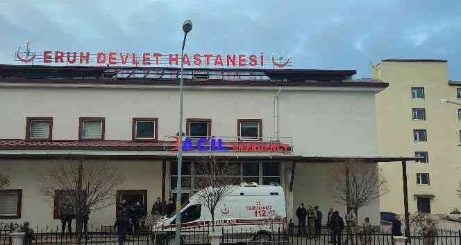 Siirt'in Eruh ilçesinde zemin hazırlama çalışmaları sırasında benzinli el sondaj