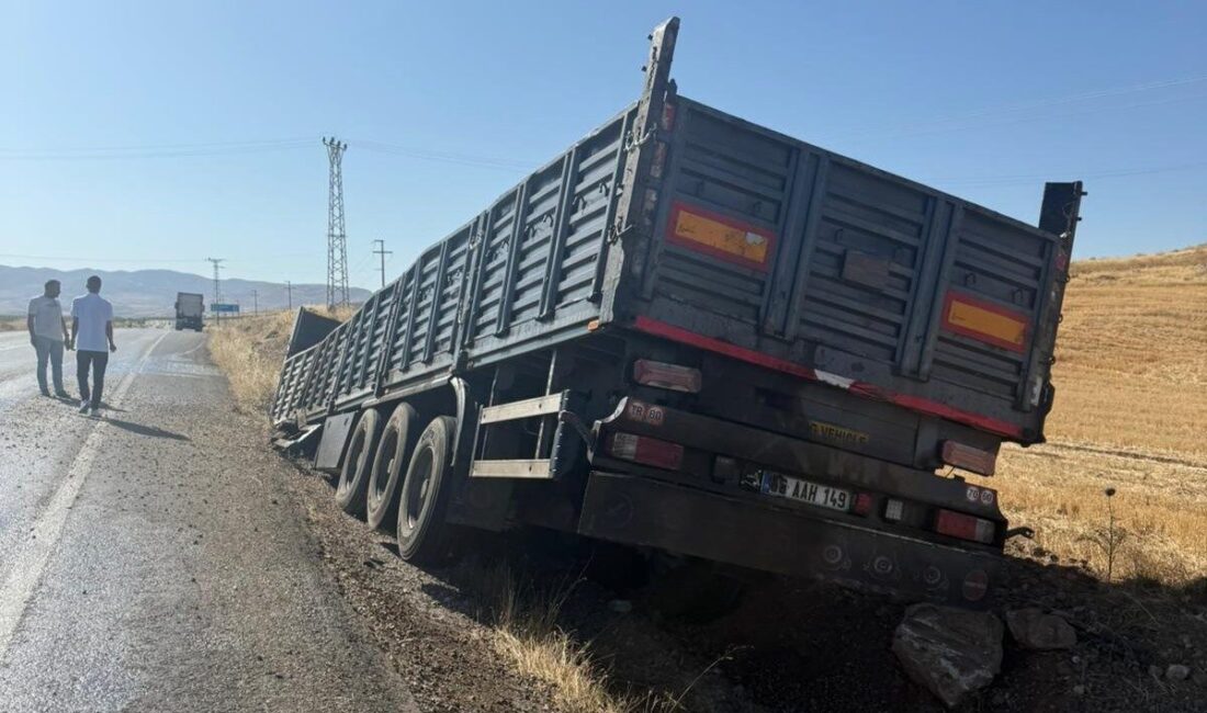 Siirt'in Kurtalan ilçesinde, Toytepe köyü yakınında bir tırın kasası, bilinmeyen