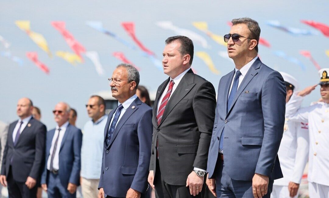 Silivri'de 1 Temmuz Kabotaj Bayramı dolayısıyla düzenlenen Deniz Şehitlerini Anma