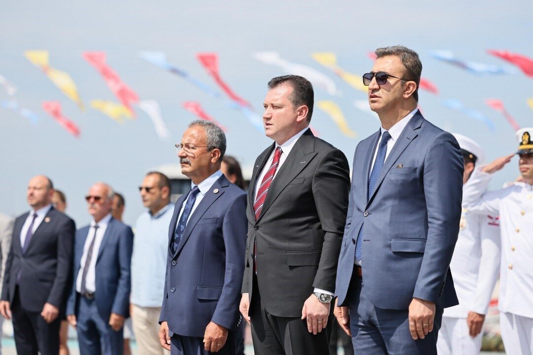 Silivri'de 1 Temmuz Kabotaj Bayramı dolayısıyla düzenlenen Deniz Şehitlerini Anma