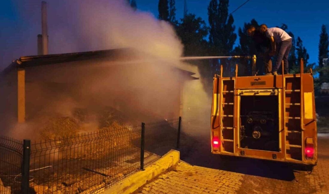 Sivas'ın Gemerek ilçesindeki Sızır Belediyesi'ne ait yufka üretim tesisinde gece