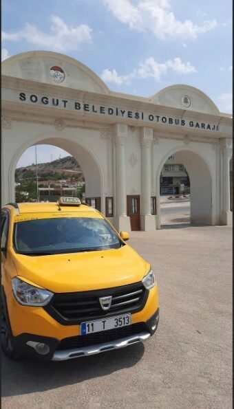 Bilecik'in Söğüt ilçesinde taksi tarifeleri yeniden belirlendi. Başkan Halit Gölcan