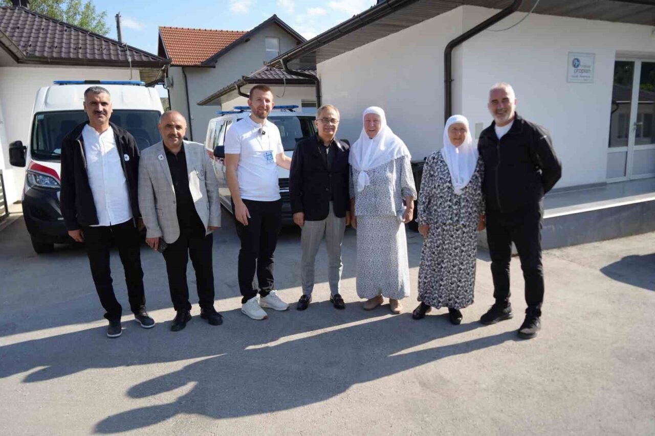 Srebrenitsa'da, Hatidza Mehemedovic Yaşlı Bakım Evi, geçmişin acılarına vefa gösteriyor.