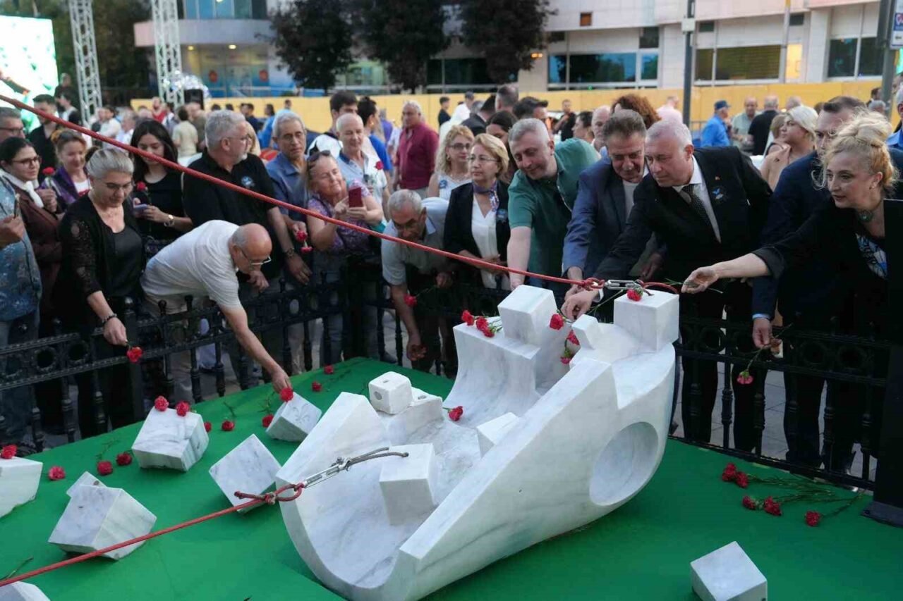 Kartal Belediyesi ve İstanbul Anadolu Yakası Bosna Sancak Derneği, Srebrenitsa