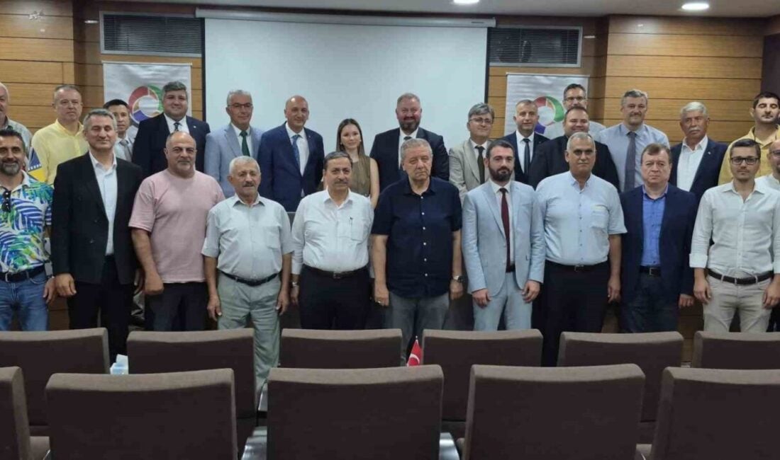 Bartın'da düzenlenen etkinlikte, Bosna Hersek Ekonomi Bakanı Samir Sibonjic, Srebrenitsa