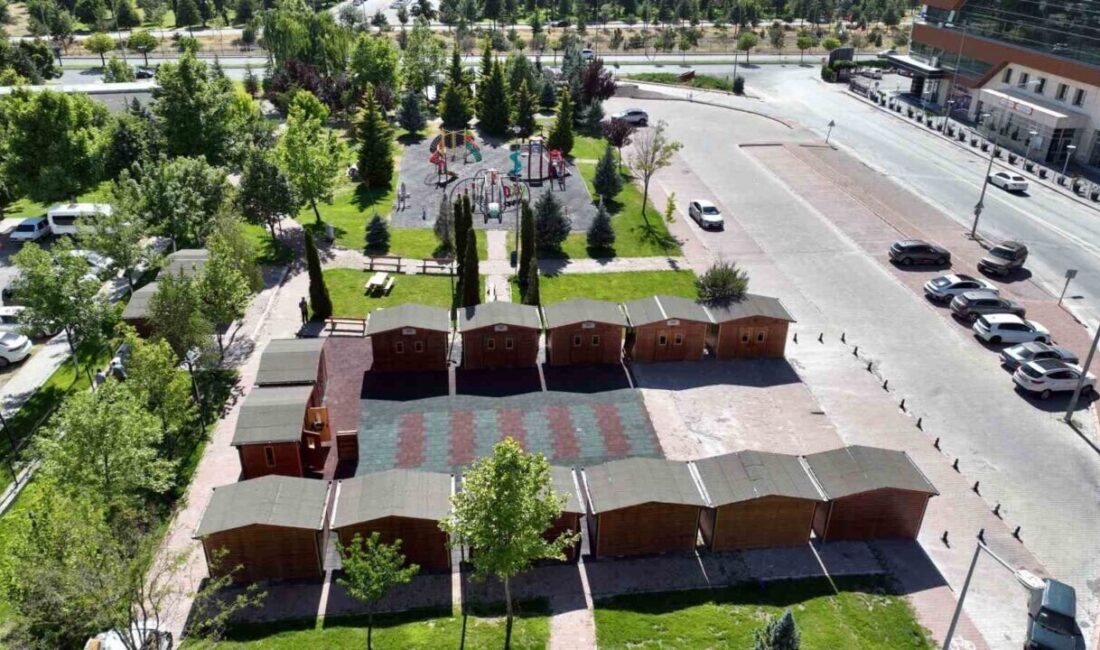 Talas Belediyesi, geçmişi geleceğe taşıyan Sahaflar Çarşısı'nı 12 Temmuz'da açıyor.