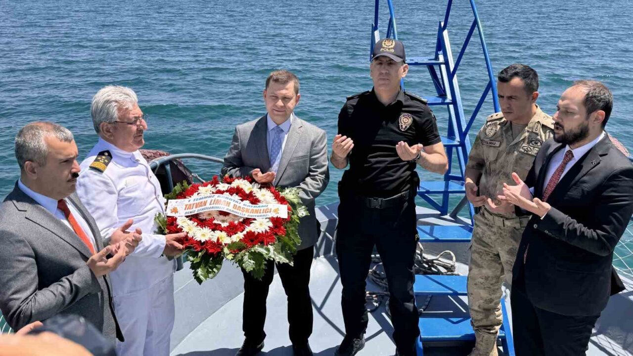 Bitlis'in Tatvan ilçesinde 1 Temmuz Denizcilik ve Kabotaj Bayramı, çeşitli