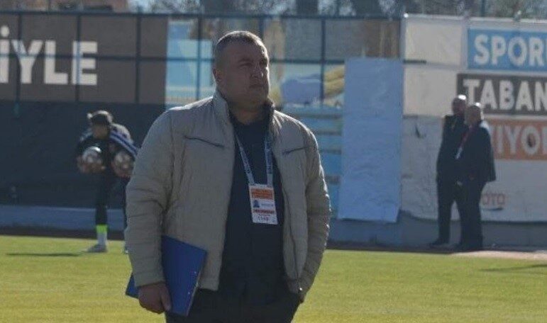 Kütahya'nın tanınmış ismi Ali Can Uz, 2025/2026 sezonunda Çardaklıspor ile