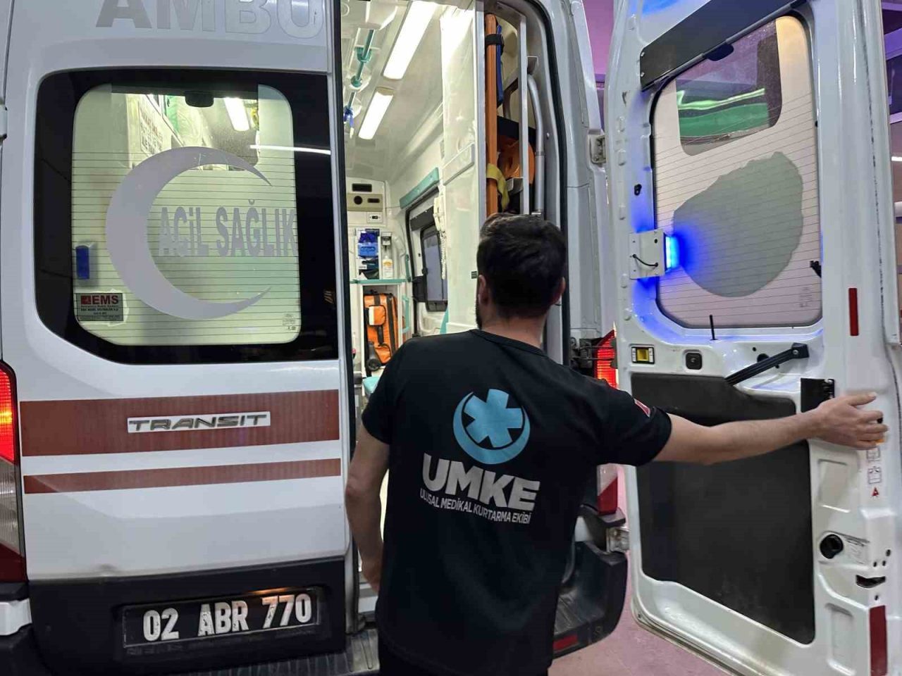 Adıyaman'da, Yusuf T.'nin kullandığı elektrikli bisiklet, Fatma T.'nin eteğinin tekerleğe