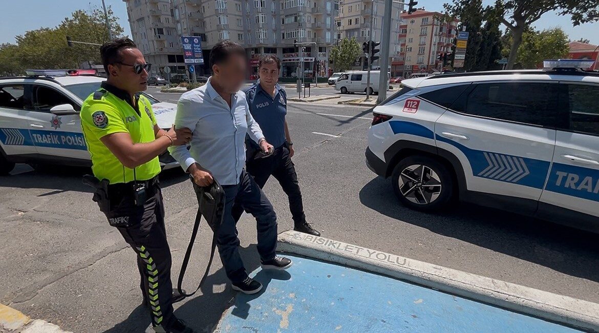 Tekirdağ Çorlu’da alkollü göz doktoru Ö.K., kaldırımda yürüyen D.Y. ve