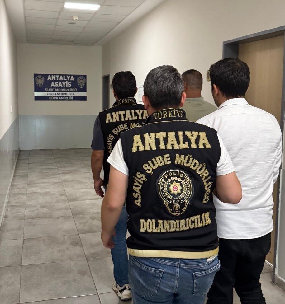 Antalya’da, M.Ö. ve Ö.Ö.E. isimli iki kişi, Sanayi ve Ticaret