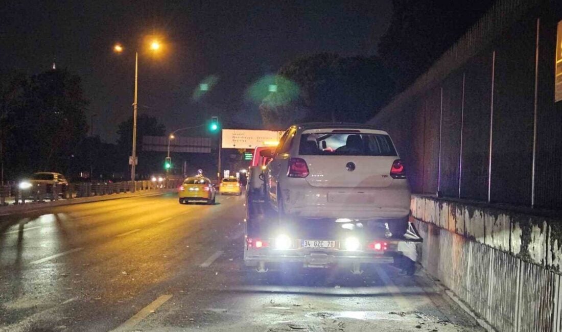 Sarıyer'de plakasız bir araç, makas atarak ilerlerken zincirleme kazaya yol