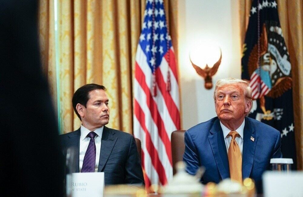 ABD Başkanı Donald Trump, Beyaz Saray'daki kabine toplantısında bakır madenleri