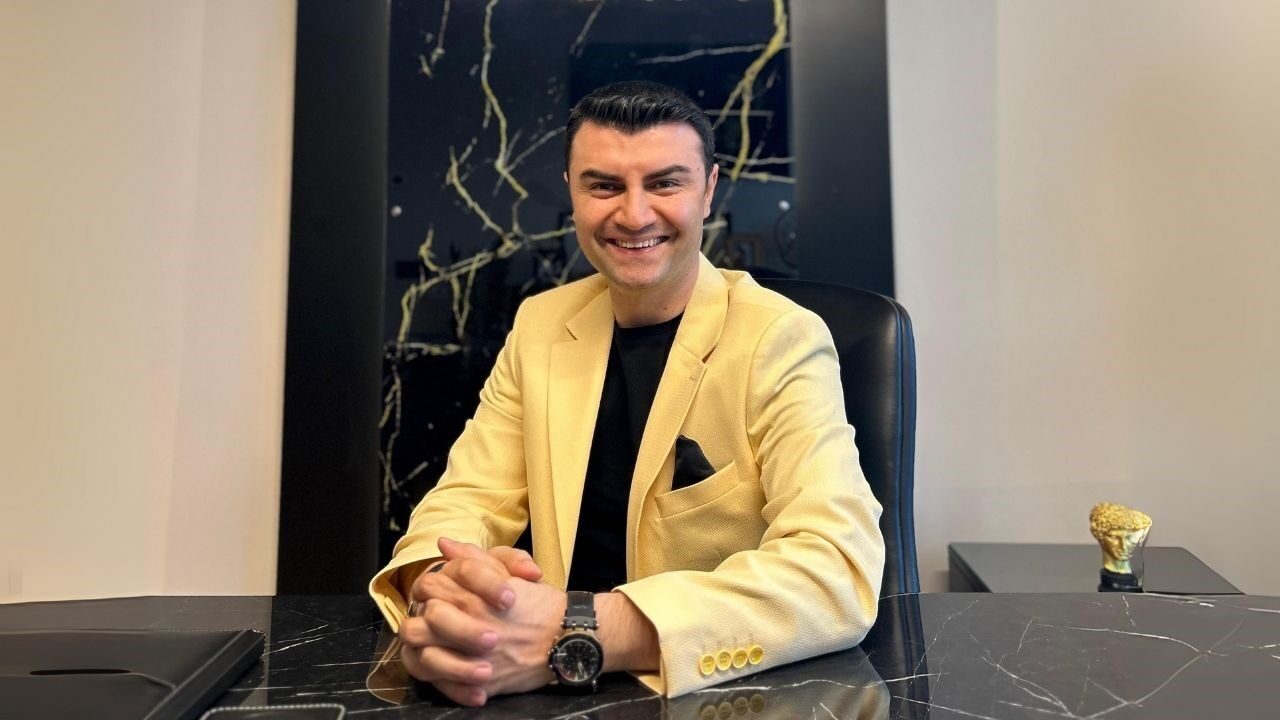 Dr. Özgür Ağlamış, kadın genital estetiği alanında 'Dr. Özgür Noktası'