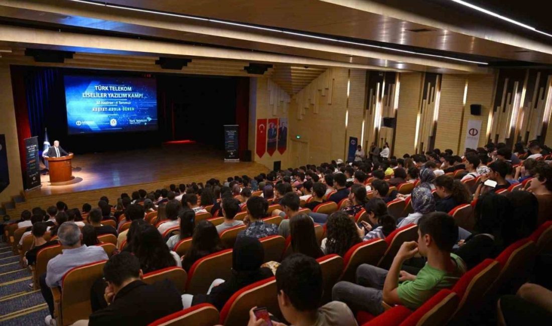 Türk Telekom'un katkılarıyla Anadolu Üniversitesi ve Anakod Yazılım Akademisi tarafından