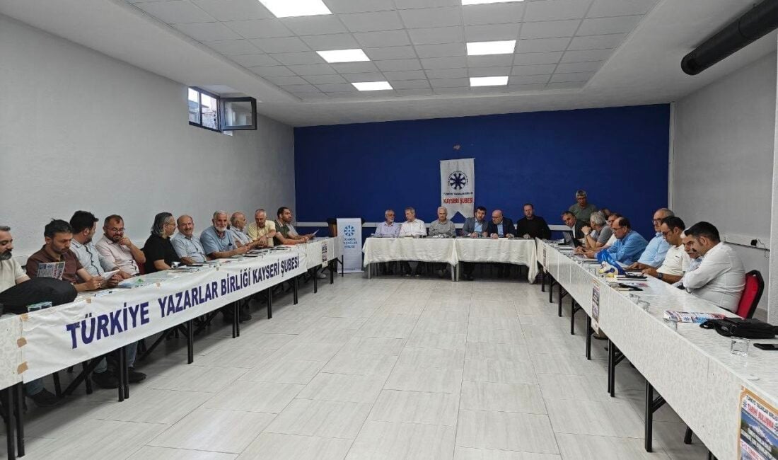 Türkiye Yazarlar Birliği'nin Genel Başkanı Musa Kazım Arıcan, Kayseri'de 15.