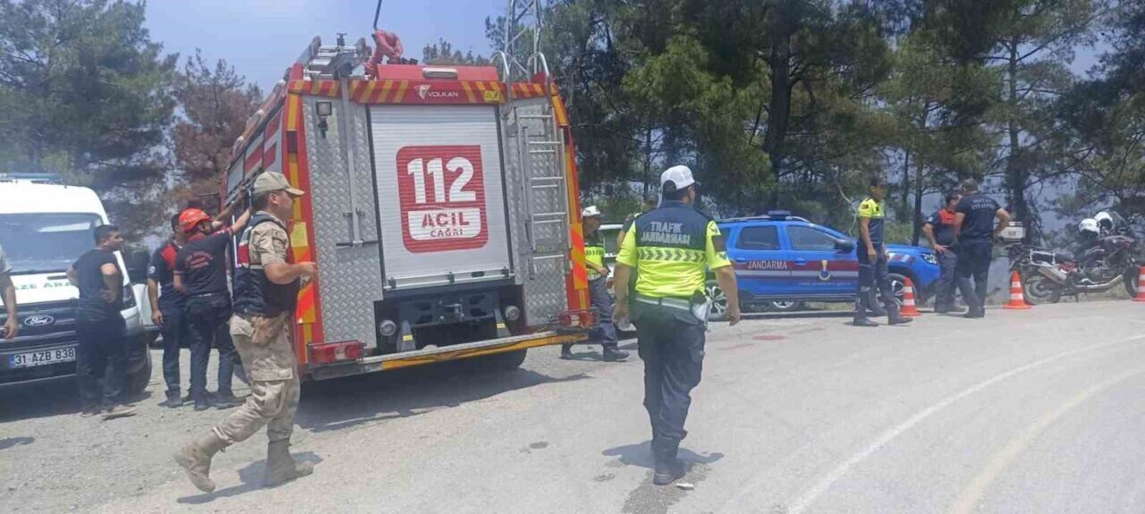 Hatay'ın Dörtyol ilçesinde Nusret Tanın yönetimindeki motosiklet, direksiyon hakimiyetinin kaybolması