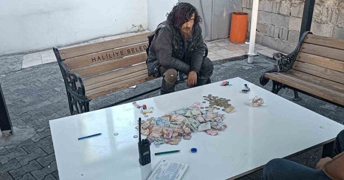 Şanlıurfa'da bir yabancı dilenci, zabıta ekipleri tarafından yakalanarak üzerinde 20