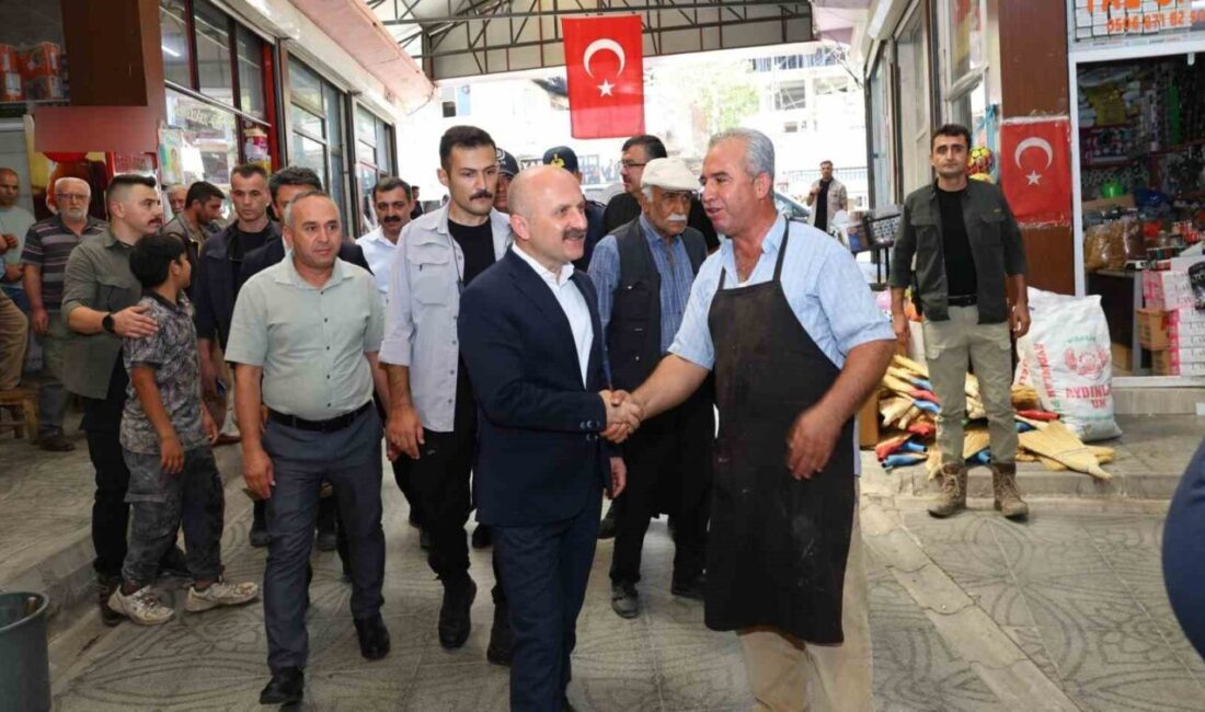 Adıyaman Valisi Osman Varol, Besni ilçesindeki esnafla buluşarak, onların sorunlarını