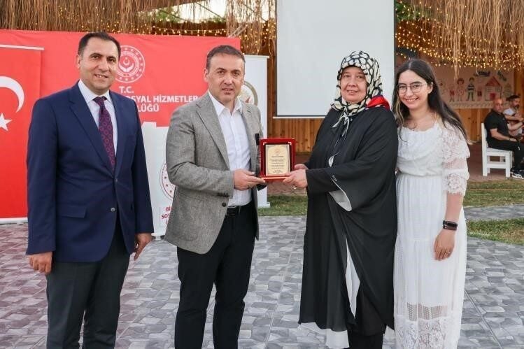 Vali Faik Oktay Sözer, Aile ve Sosyal Hizmetler İl Müdürlüğü