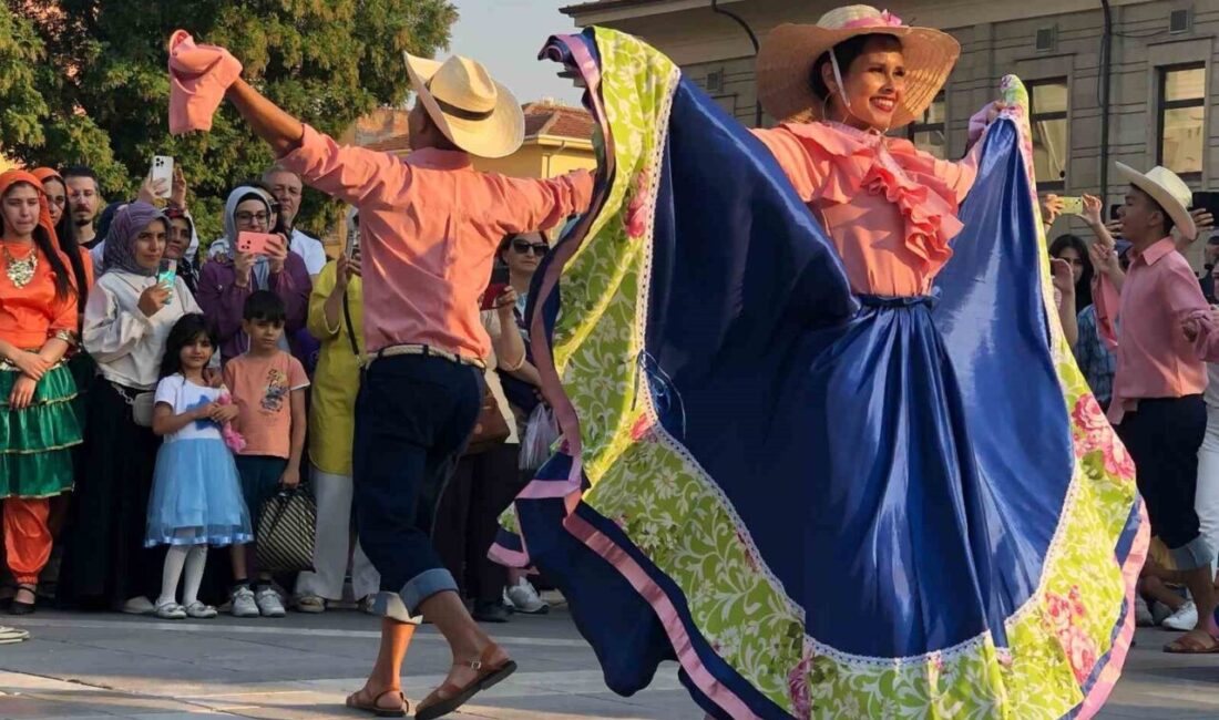 Eskişehir'de Sivrihisar Belediyesi'nin düzenlediği Nasreddin Hoca Kültür ve Sanat Festivali'nde