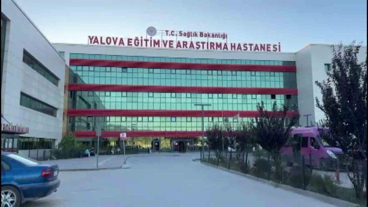 Yalova'da, 6 yaşındaki Eyüp Hüseyin Y., halasının yanında tatil yaparken