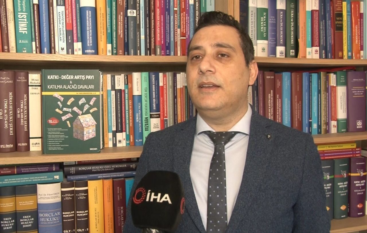 Yargıtay 2. Hukuk Dairesi, eşine "boşol, boşol, boşol" diyen kişinin
