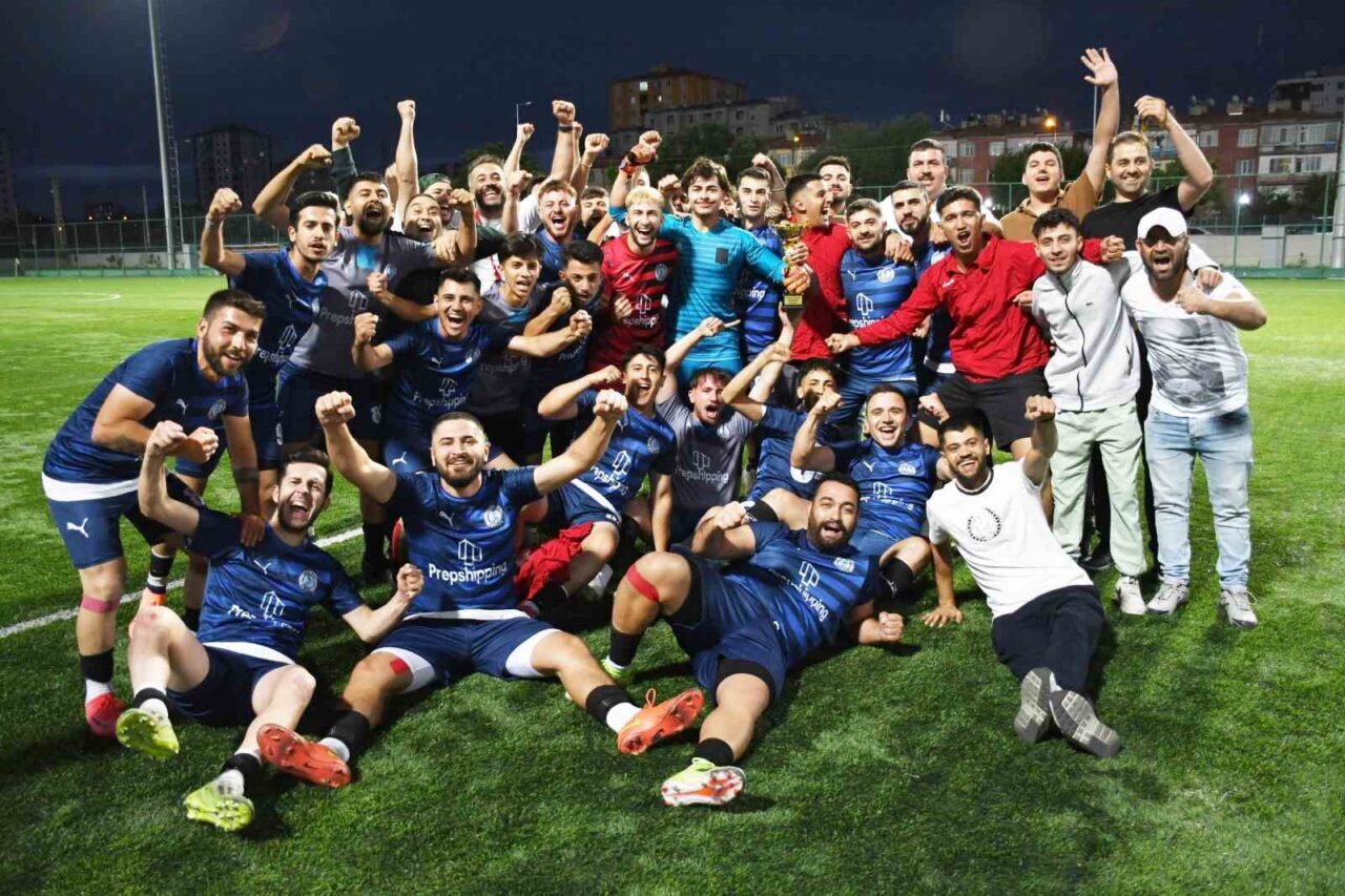 Kayseri 2. Amatör Küme Play-Off finalinde Yeşilspor, Yerköyspor'u penaltılarla 4-1