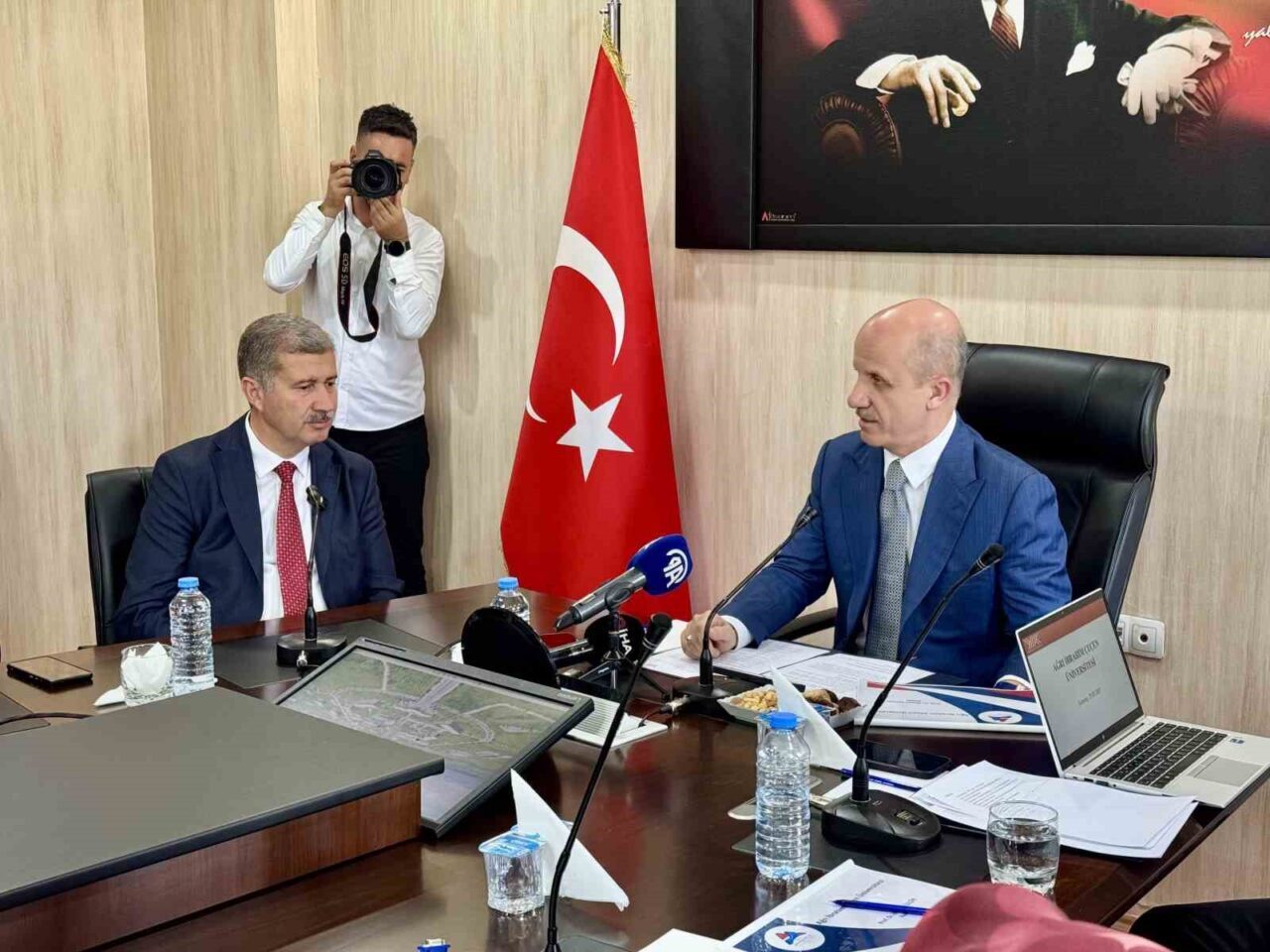 YÖK Başkanı Prof. Dr. Erol Özvar, Ağrı İbrahim Çeçen Üniversitesi'ni