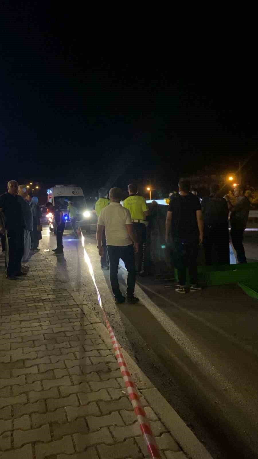 Burdur'un Çeltikçi ilçesinde 20 yaşındaki Mehmet F.H.'nin kullandığı otomobil, yolun