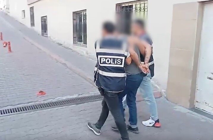 Kayseri'de emniyet ekipleri, toplam 13 yıl 9 ay hapis cezası