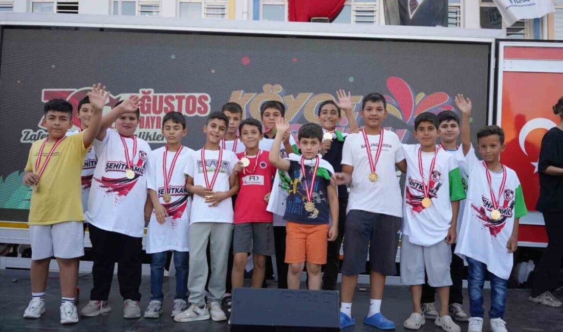 Şehitkamil Belediye Başkanı Umut Yılmaz, 30 Ağustos Zafer Bayramı'nın 103.
