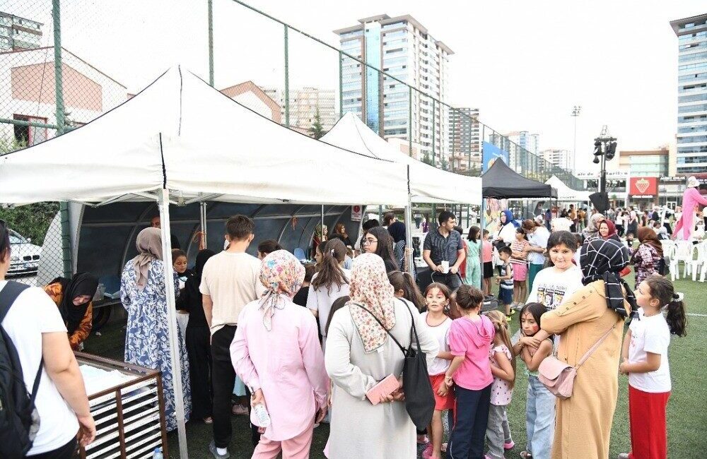 Pursaklar Belediyesi, 4'üncü Çocuk Şenliği'ni üç hafta boyunca ilçenin çeşitli