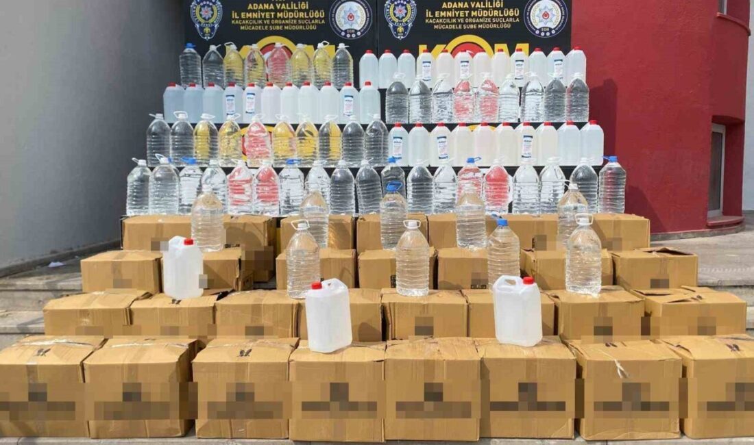 Adana'da düzenlenen bir operasyonda, polis ekipleri kaçak etil alkol taşıyan