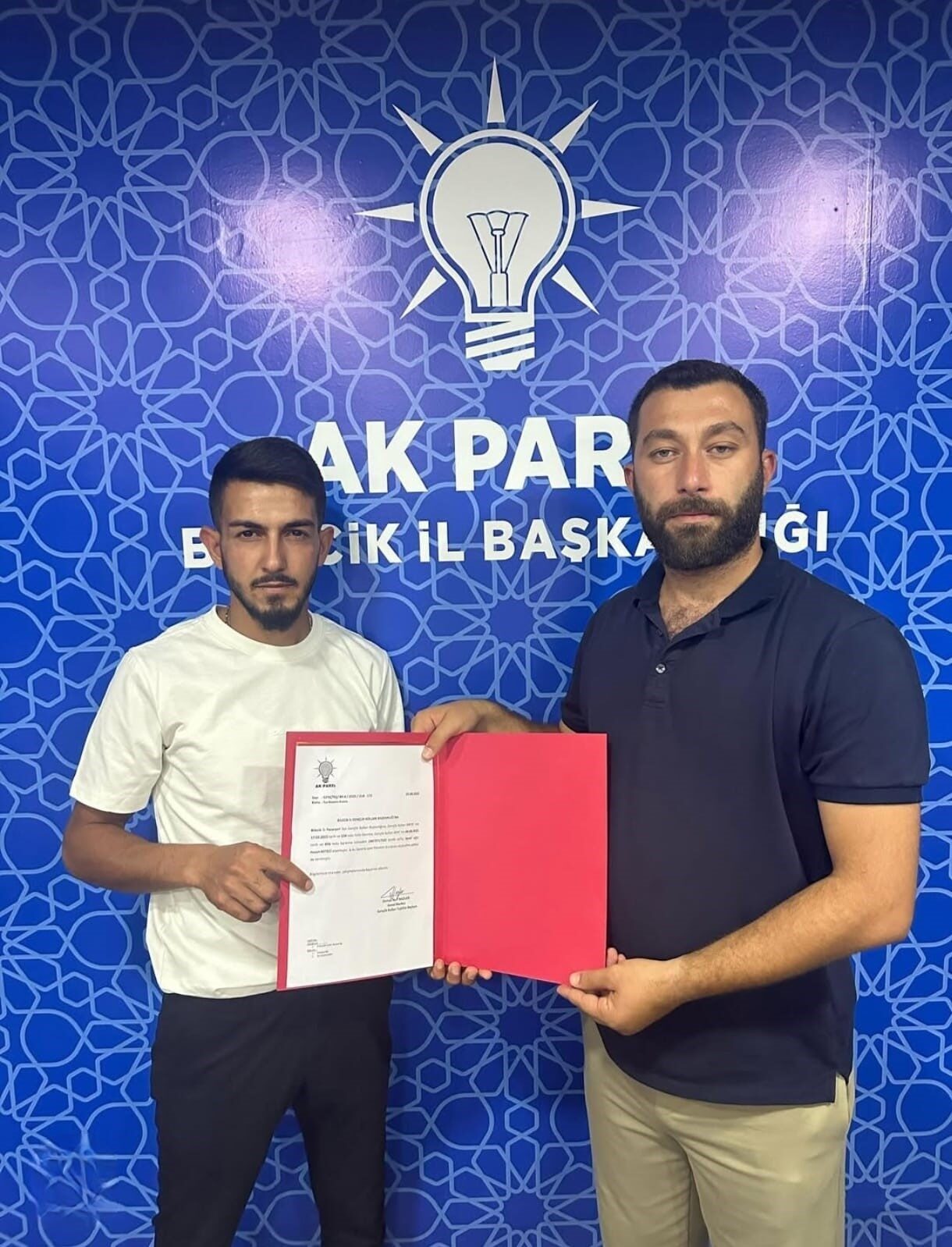 Bilecik'in Pazaryeri ilçesinde AK Parti Gençlik Kolları Başkanlığı'na Hasan Keteci
