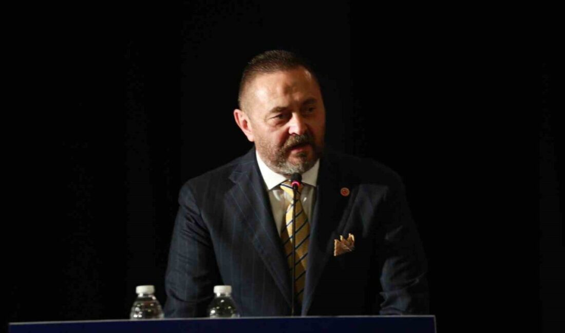Karşıyaka Belediyesi’nde maaş ödemeleri ve sosyal tazminatlar konusunda yaşanan gecikmeler,