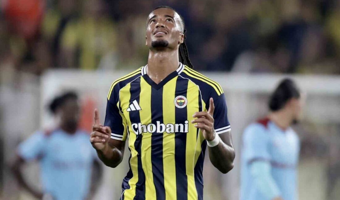 Fenerbahçe, UEFA Şampiyonlar Ligi 3. Eleme Turu'nda Feyenoord'u 5-2 yenerek