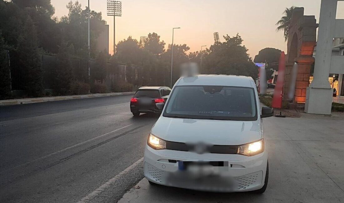 Antalya İl Emniyet Müdürlüğü, çalıntı ve sahte belgelerle ilgili denetimlerini