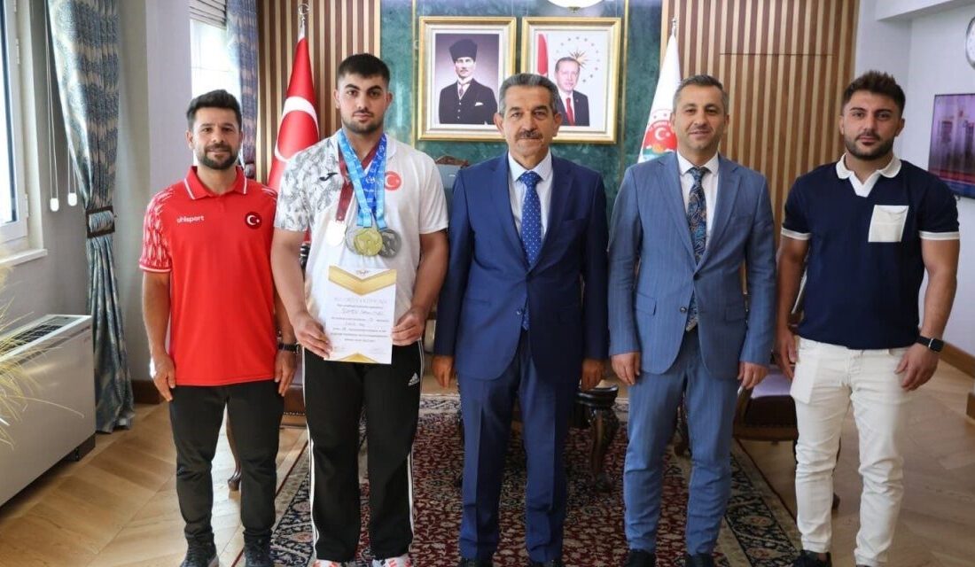 Şırnaklı milli halterci Sefkan Sümen, Yıldızlar U15 Avrupa Halter Şampiyonası'ndaki