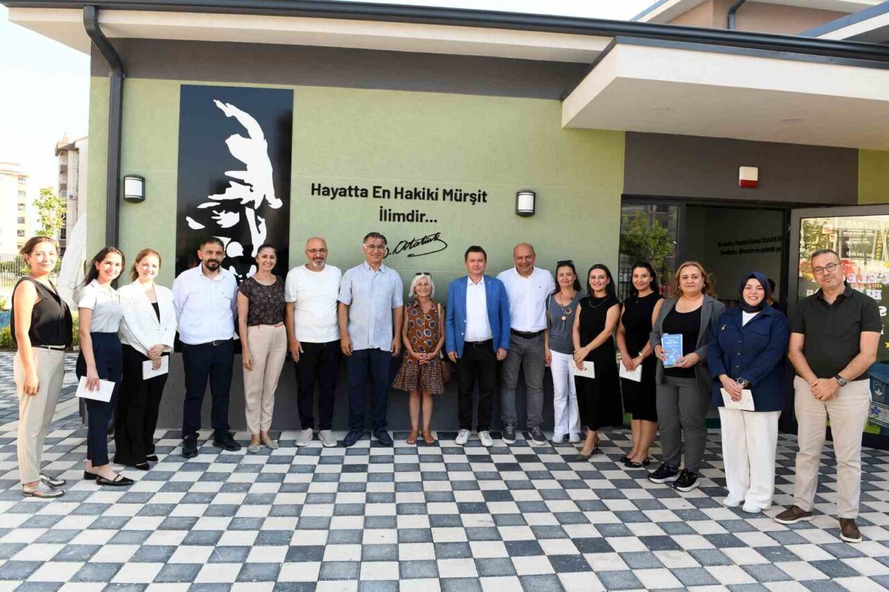 Osmangazi Belediyesi'nin Ayça Azak Kreş ve Gündüz Bakım Evi, modern