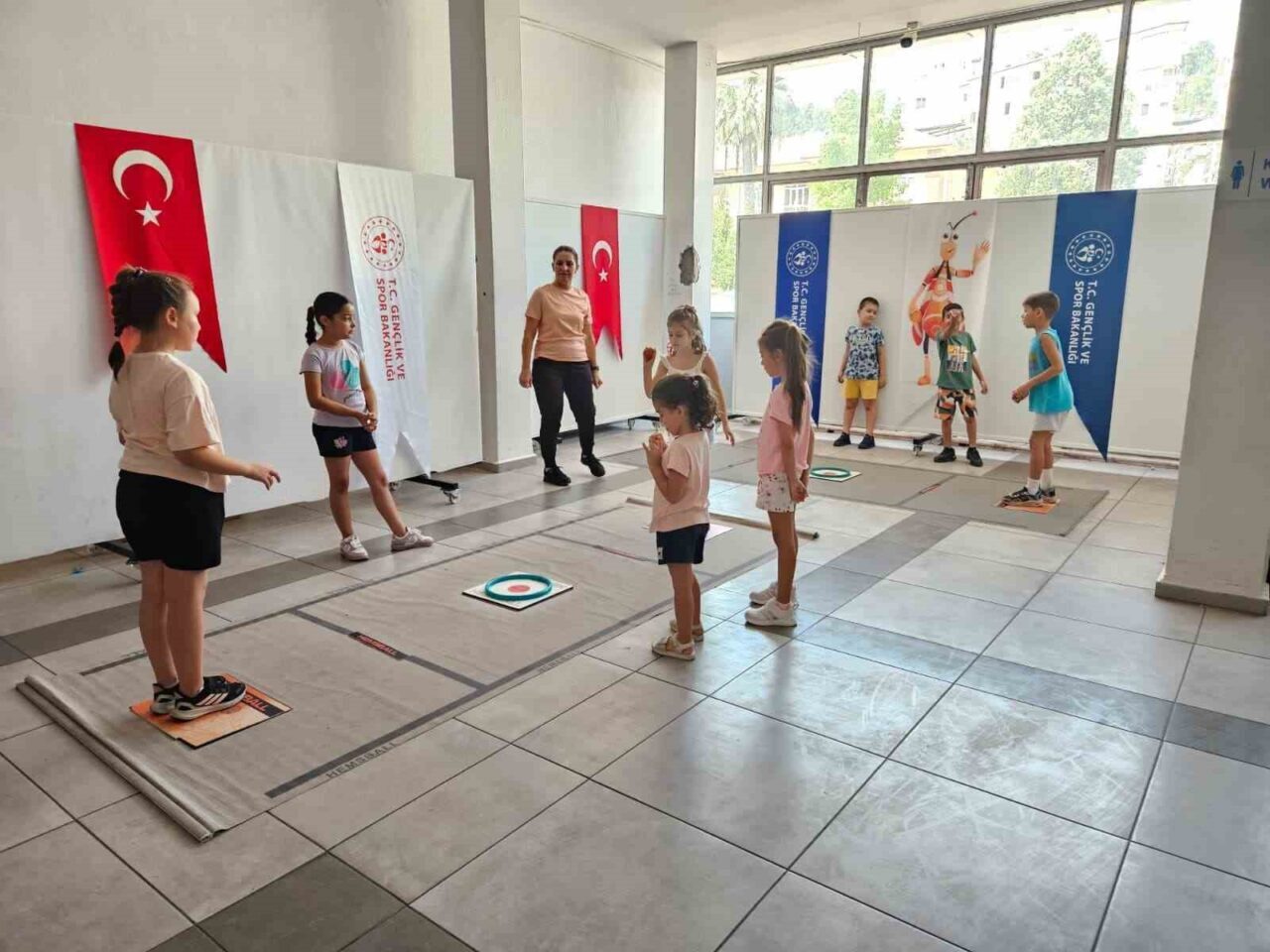 Aydın'daki yaz spor okulları, gençlere çeşitli branşlarda eğitim imkanı sunarak
