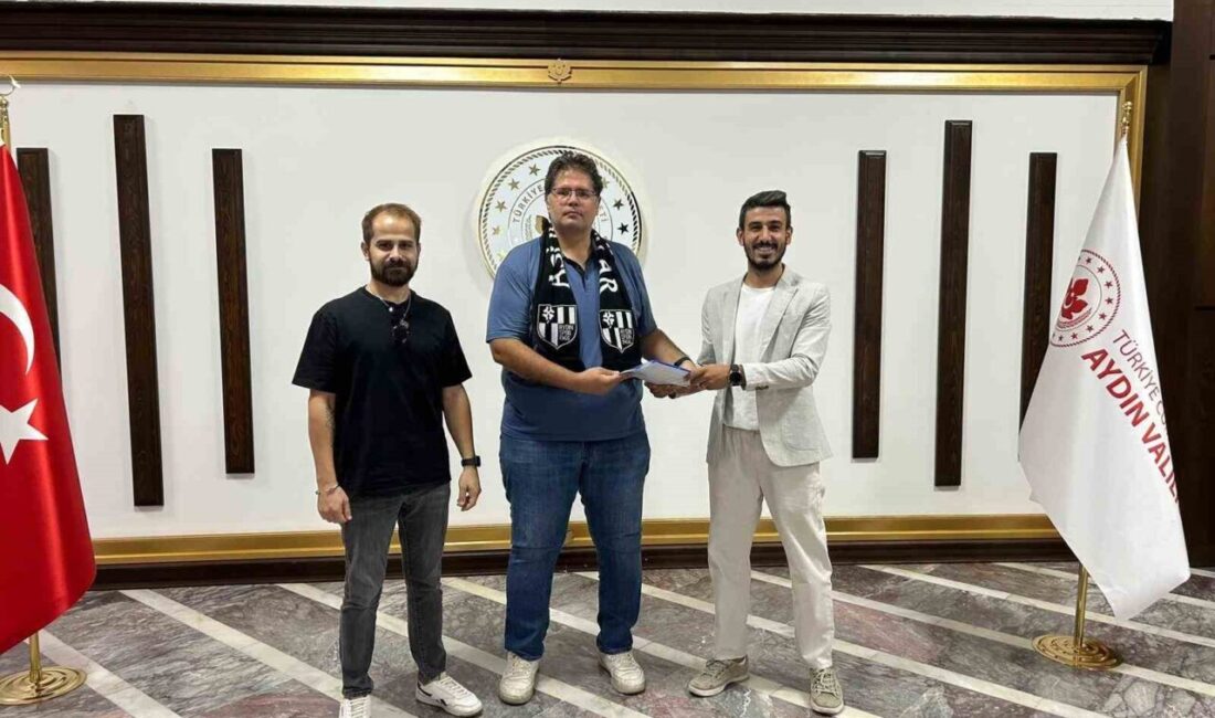 Aydınspor taraftarları, BAL'a yükselen kulübün tesis ihtiyacını vurgulayarak Aydın Büyükşehir